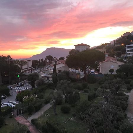 Charmant 2 Pieces Vue Sur Mer Et Monte-Carlo A Roquebrune Cap Martin Bagian luar foto
